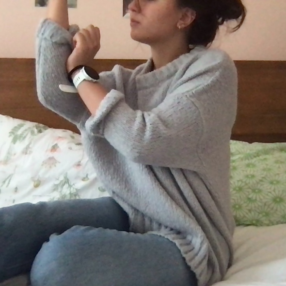 aerie grey knit sweater